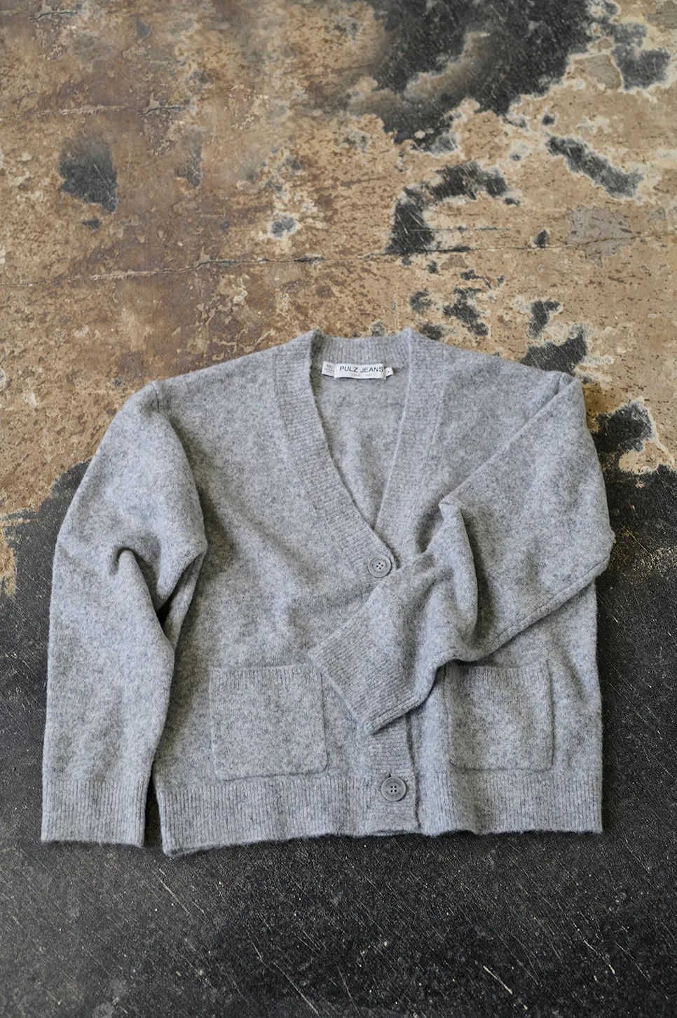 Astra Short Cardigan in Light Grey