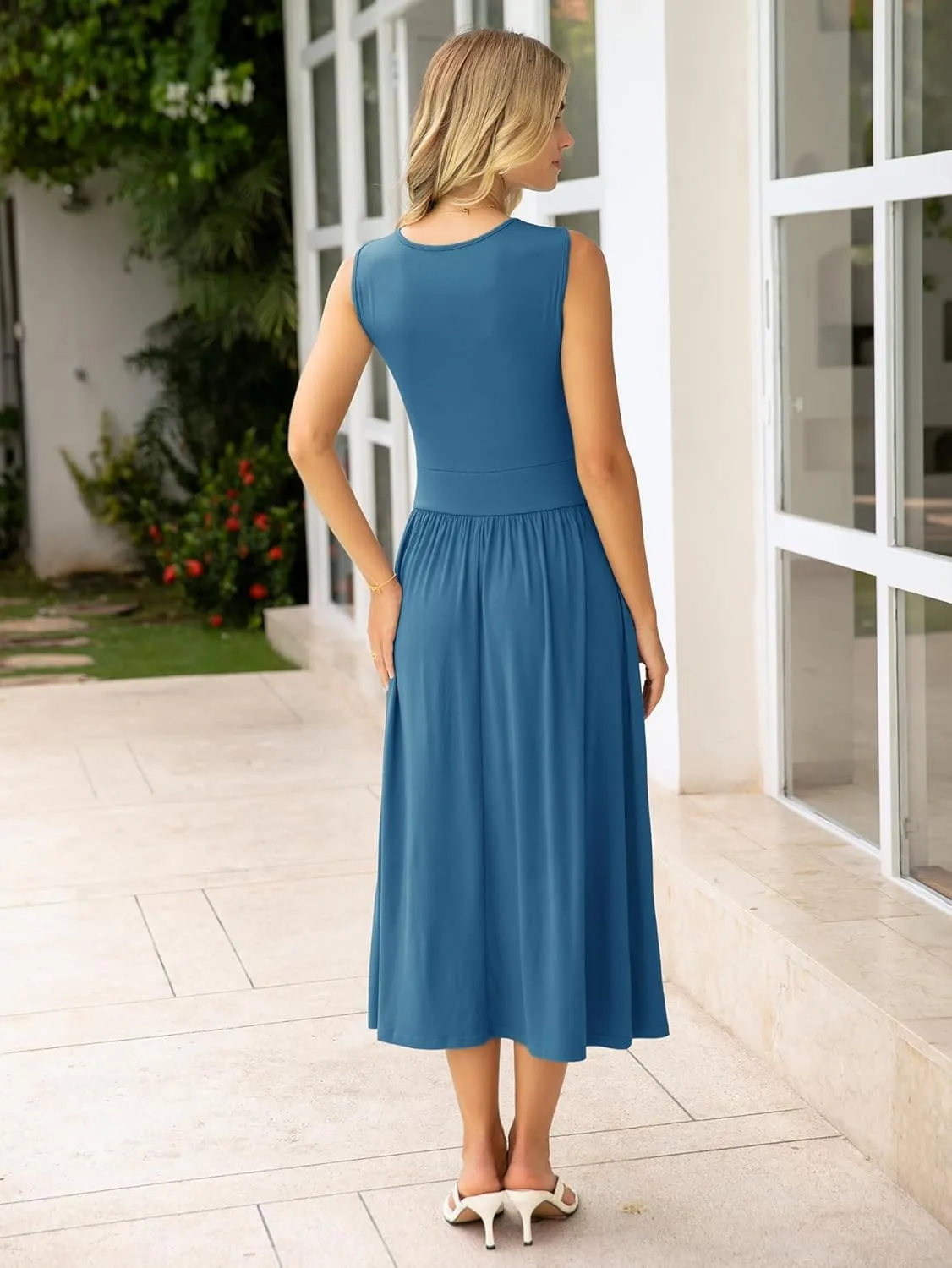 BerryGo Women's Summer Sleeveless 2025 Midi Dress Crew Neck Casual Swing Ruched Flowy Smocked Waist Dress Pockets