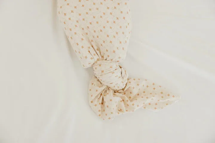 Hunnie Swaddle Blanket