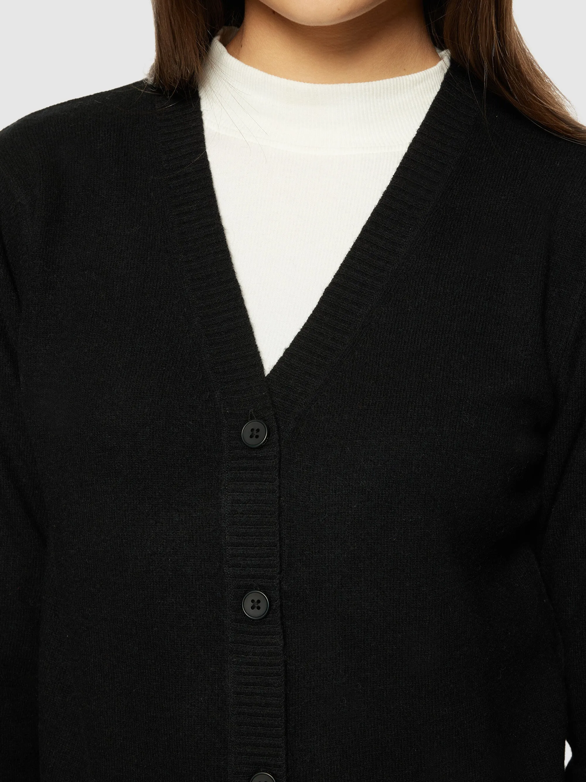 Lambswool V-neck Cardigan - Black Jet