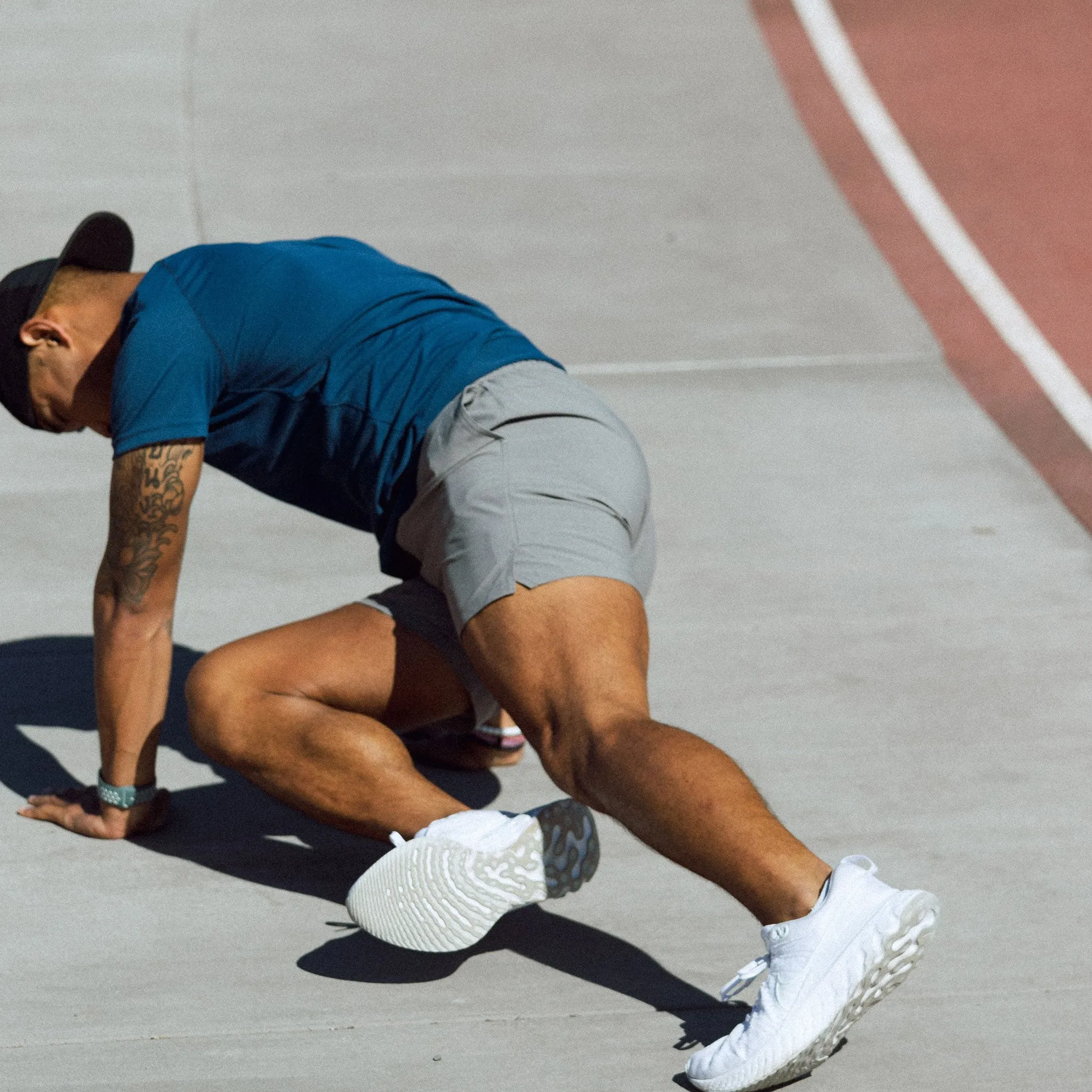 Momentum Short in Heather Gray