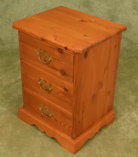 Pine Bedside Drawers